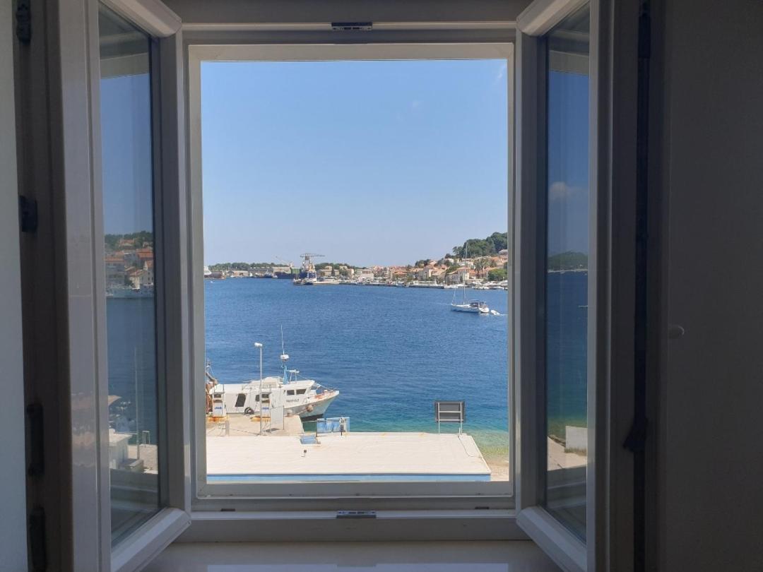 Apartments Priko 63 Mali Losinj Exterior photo